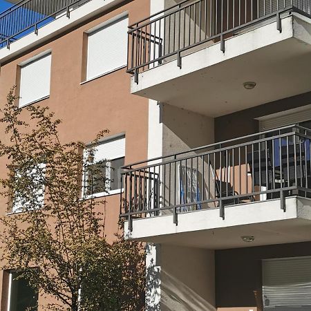 شقة شيوفوك  في Vivi Wellness Apartman المظهر الخارجي الصورة