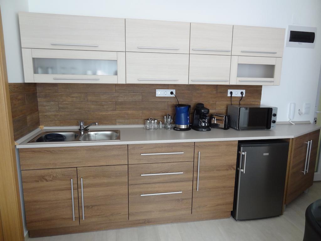 شقة شيوفوك  في Vivi Wellness Apartman الغرفة الصورة